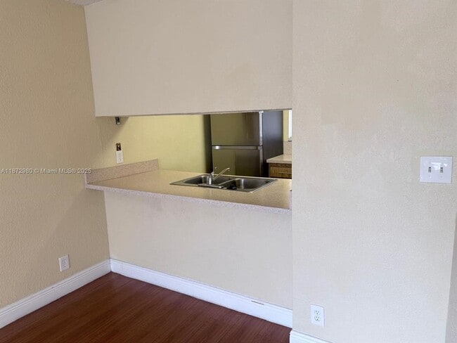 Building Photo - 3224 NW 103rd Ter