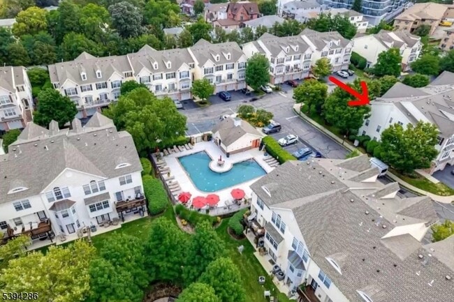 Building Photo - 14 Elco Ct