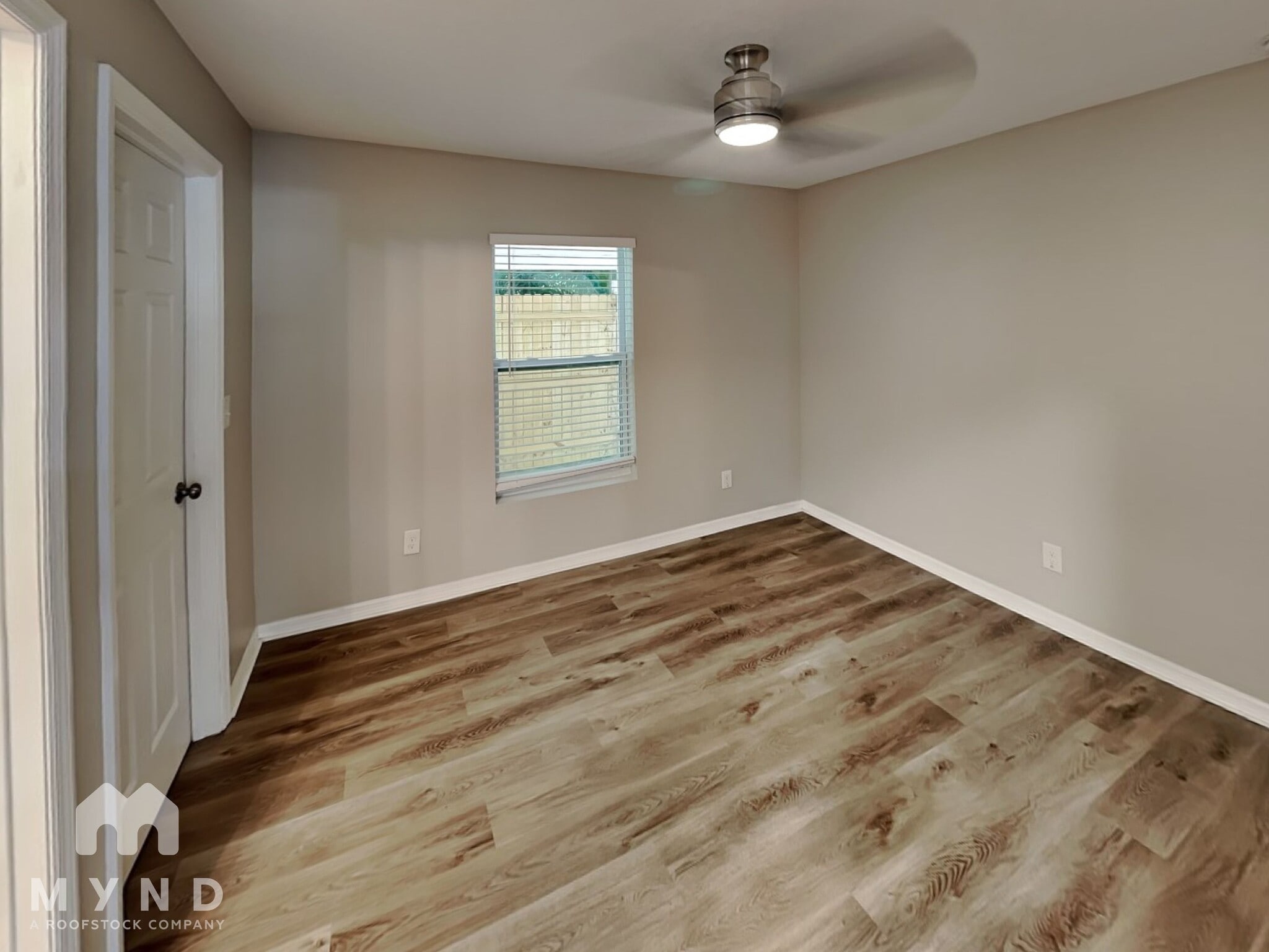 Building Photo - 4410 N 37th St