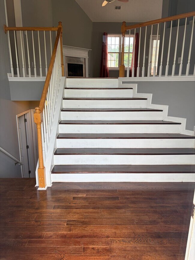 Building Photo - Beautiful Home with Finished Basement