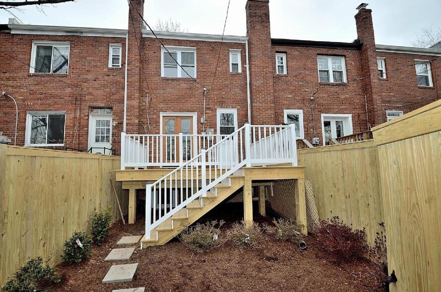 Building Photo - 209 Wesmond Dr