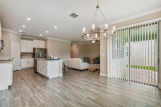 Building Photo - 9754 Little Bluestem Dr