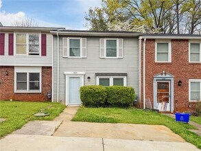 Building Photo - 1884 Shenandoah Valley Ln SE