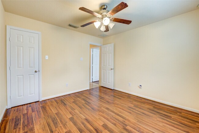 Building Photo - 16718 Mackenzie Mesa Dr