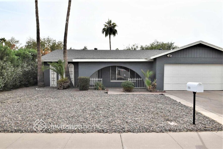 Primary Photo - 4713 W Cochise Dr
