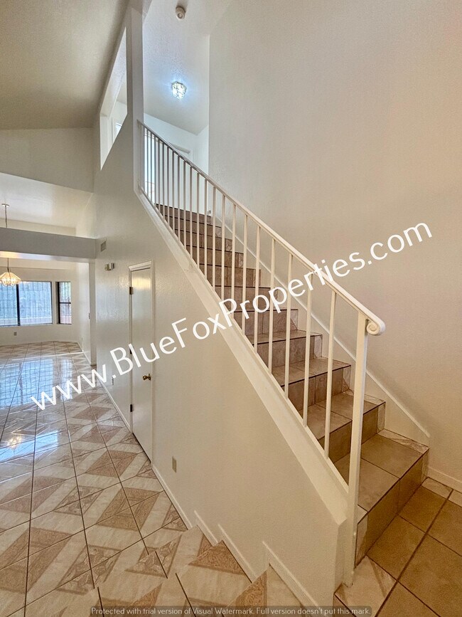 Building Photo - 8552 N Winchester Creek Dr
