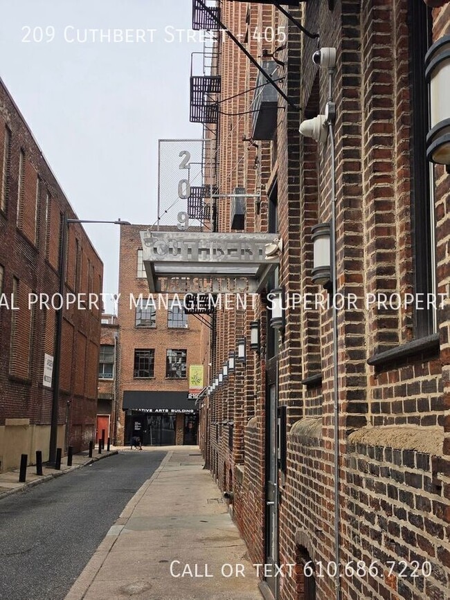 Building Photo - 209 Cuthbert St