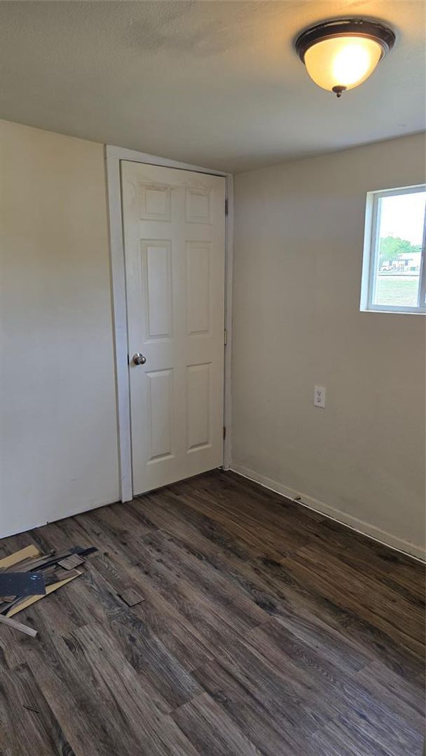 Building Photo - Charming 2/1-Bed/bath Home in Downtown Manor
