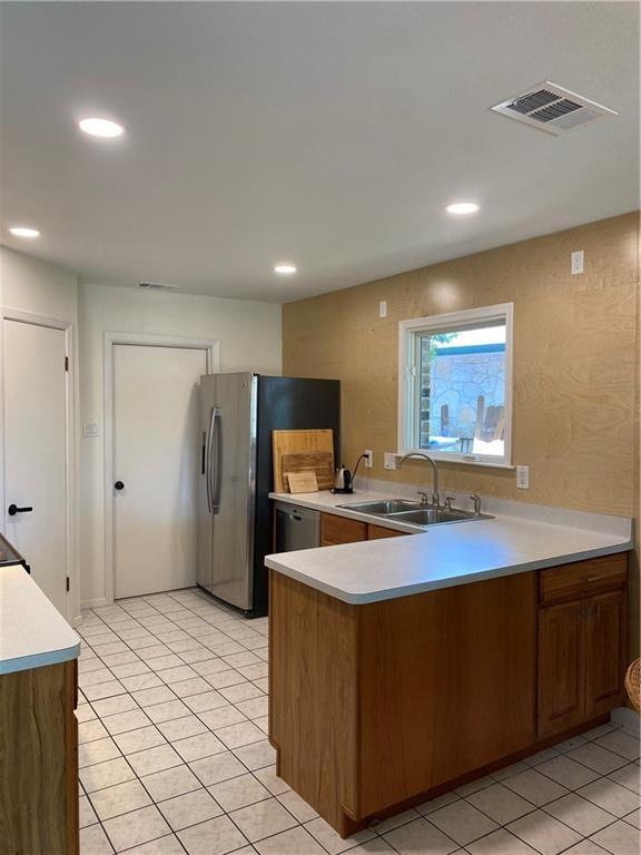 Building Photo - 12411 Burlywood Trail