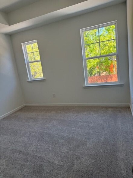 Building Photo - 6212 kenbrook Dr