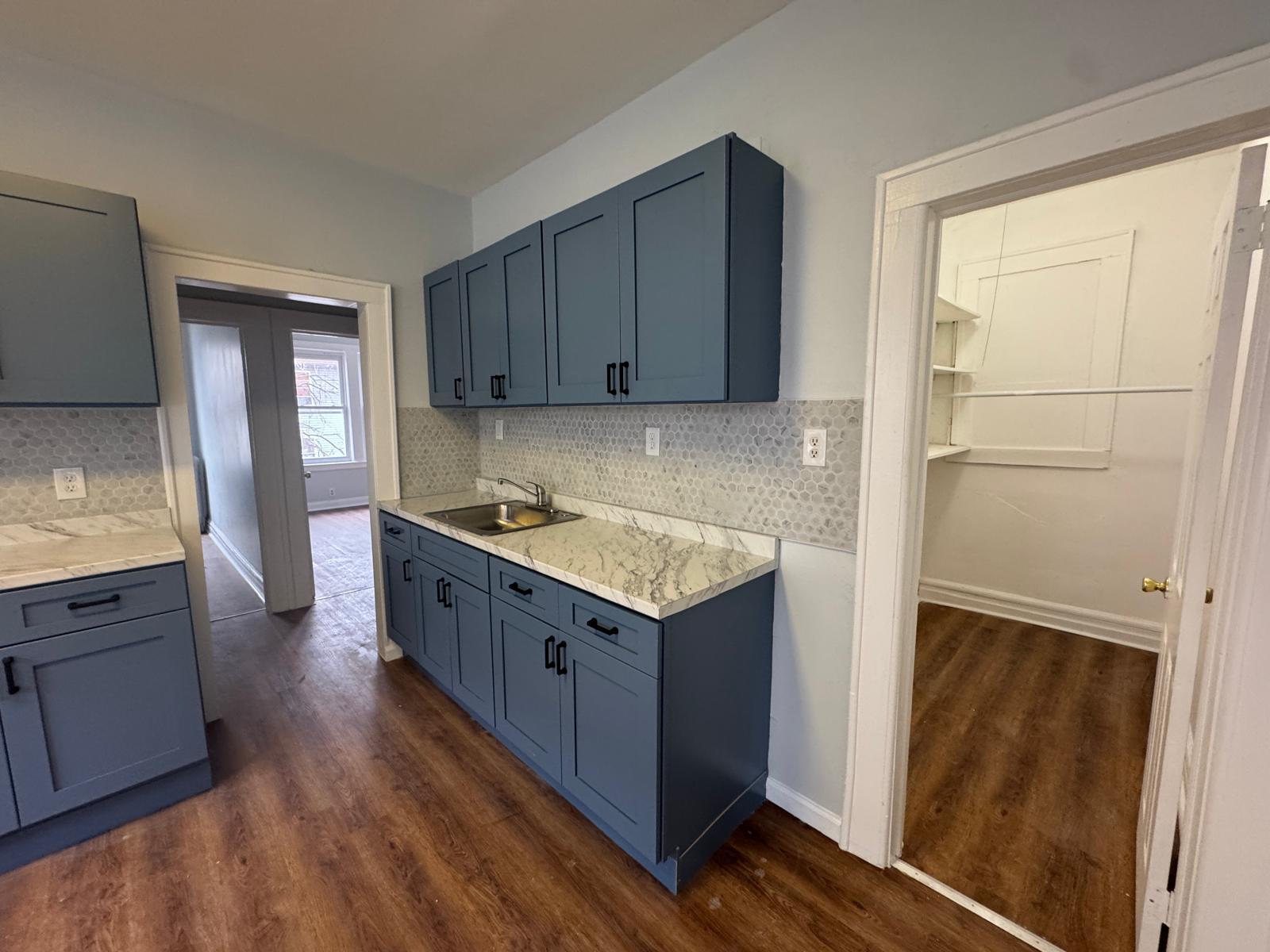 Building Photo - 55 Schley St