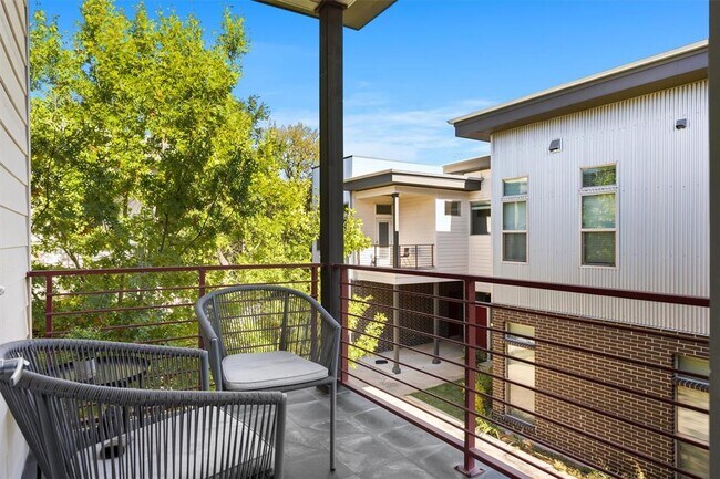 Building Photo - 3504 Clawson Rd