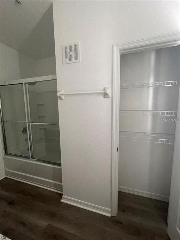 Building Photo - 3739 Seneca Club Loop