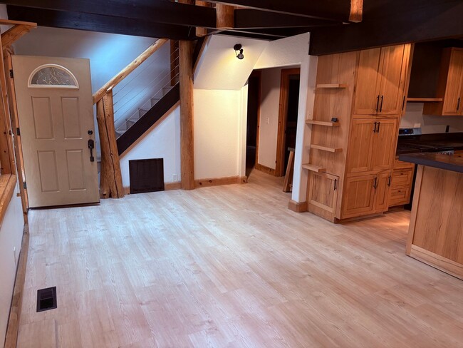 Building Photo - 1584 Sitka Cir
