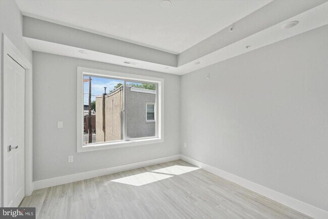 Building Photo - 2401 N 2nd St