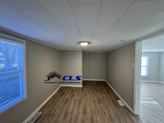 Building Photo - 3100 N 14th St