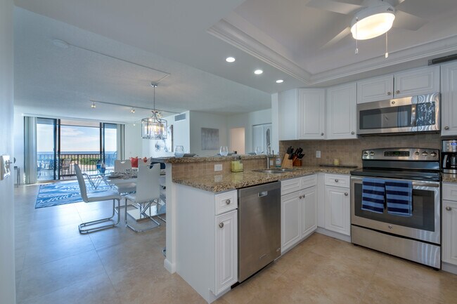 Building Photo - 3610 S Ocean Blvd