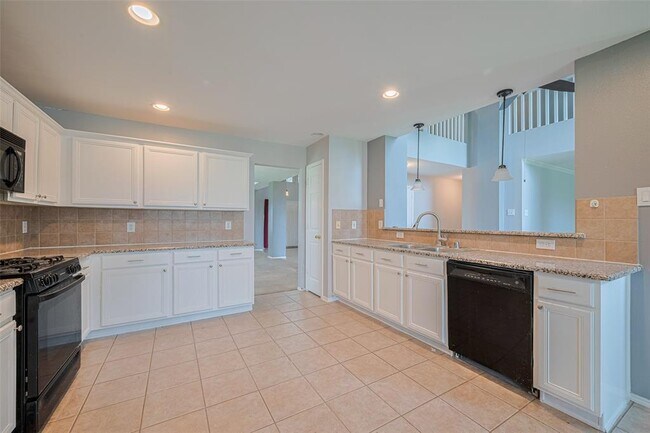 Building Photo - 3927 Flatwood Dr