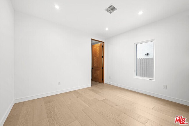 Building Photo - 8909 W 24th St