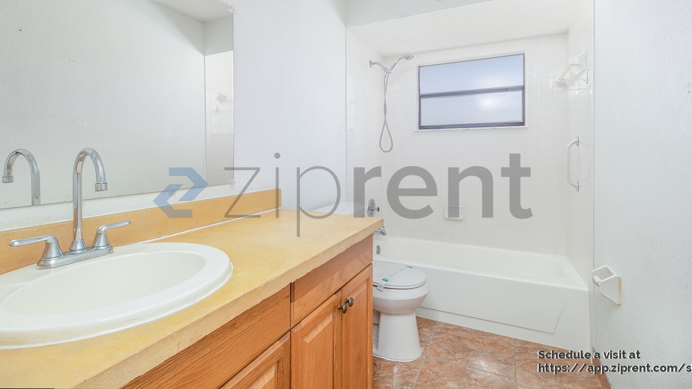 Building Photo - 855 San Pedro Ct
