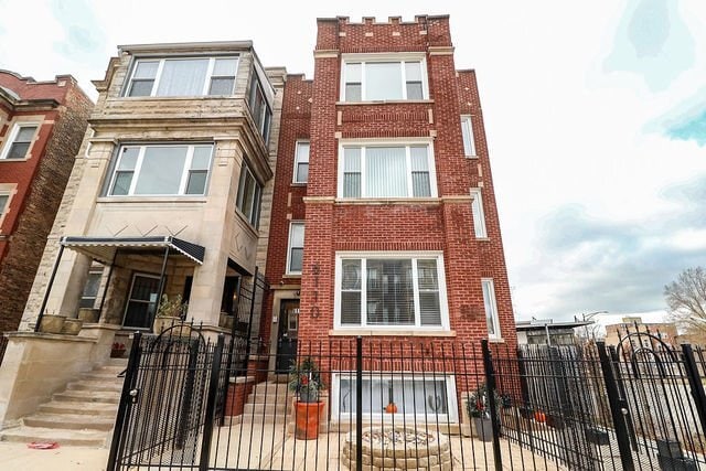 Building Photo - 6110 S St Lawrence Ave