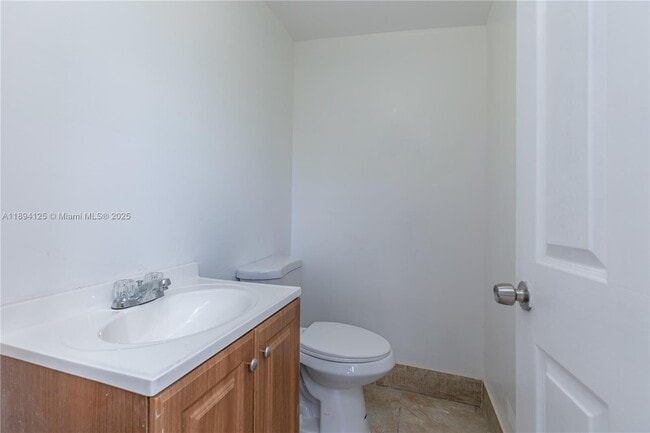 Building Photo - 3612 SW 15th St