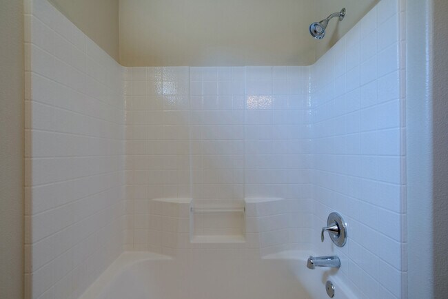 Building Photo - Spacious 3 Bedroom Corner Lot Home Near So...