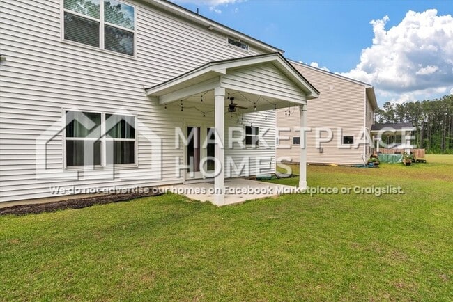 Building Photo - 296 Torslanda Ln