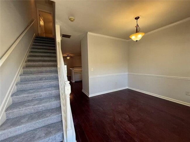 Building Photo - 1499 Cove Creek Cir