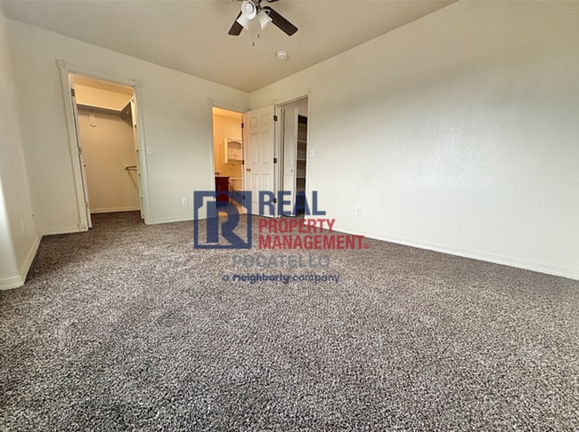 Building Photo - 4734-4736 Heidi Ct
