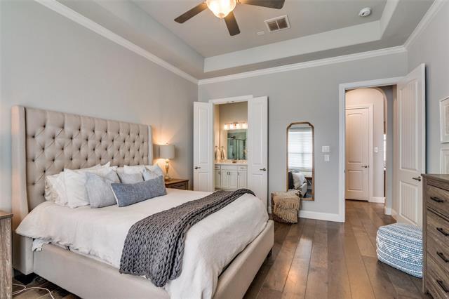 Building Photo - 613 Race Dr