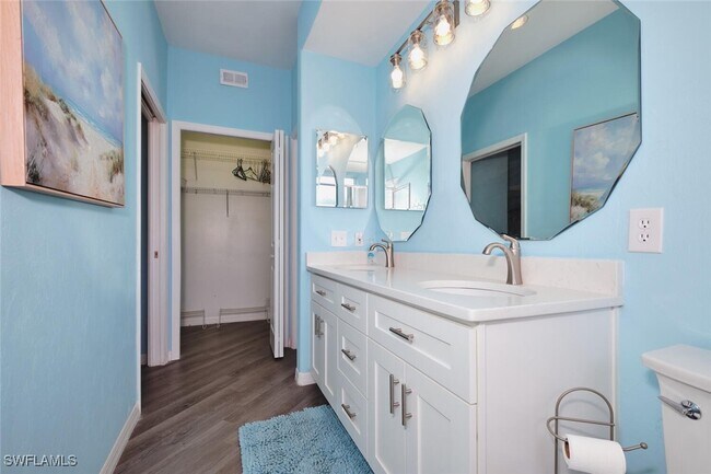 Building Photo - 9100 Southmont Cove