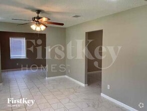 Building Photo - 4909 Green Willow Ln