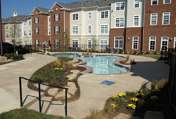 Building Photo - The Summit at Coates Run