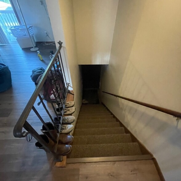 Unit 3 Entry - 1035 Green Bay St