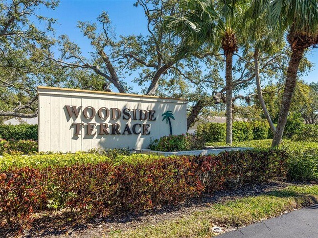 Building Photo - 7183 Wood Creek Dr