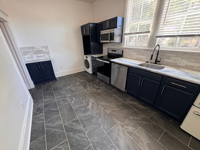 Kitchen with Laundry - 2115 Lincoln St