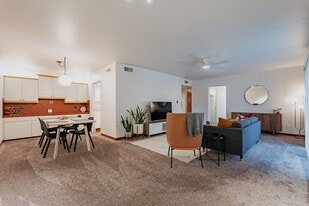 Great room - 3940 E. Timrod St. #226