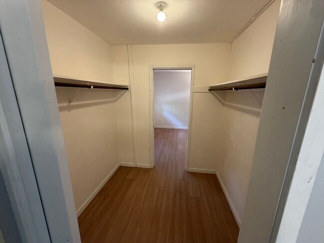 Building Photo - 1 bed 1 bath condo in Orinda