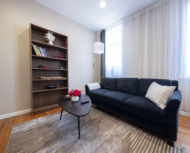 Building Photo - 125 La Salle St