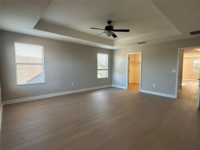 Building Photo - 15168 Evergreen Oak Loop