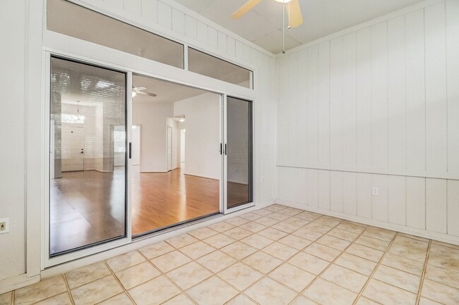 Building Photo - Coastal Living on Amelia Island