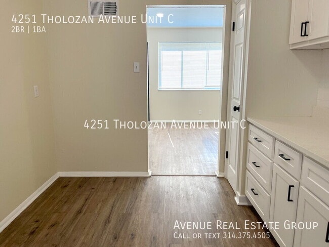Building Photo - 4251 Tholozan Ave