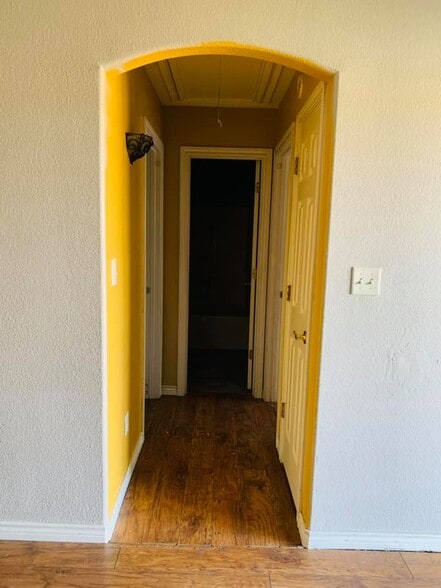 Building Photo - 2907 Dalton St