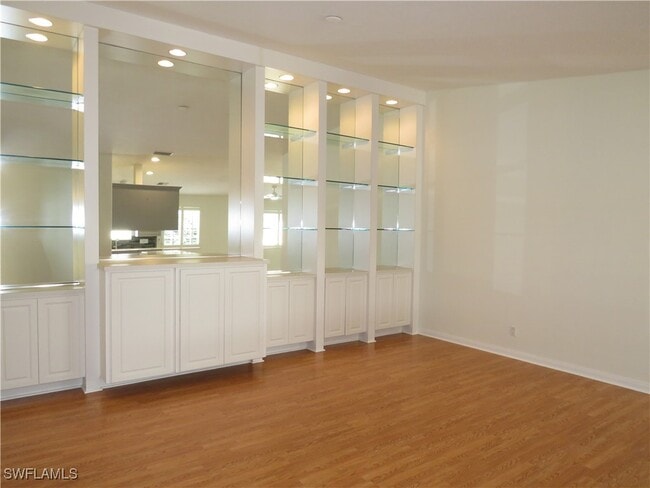 Building Photo - 4235 Redonda Ln