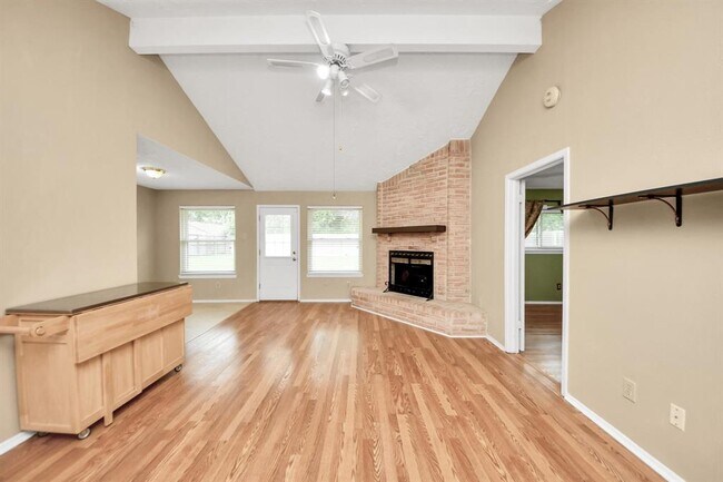 Building Photo - 2614 Cobble Ridge Dr