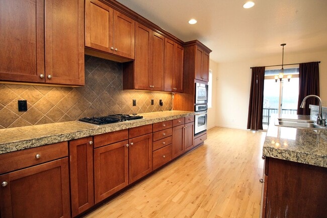 Building Photo - 15128 SE Nia Dr