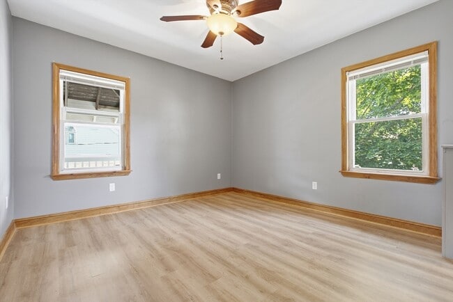 Building Photo - 5 Franconia St
