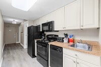 Building Photo - 5200 N Ocean Blvd
