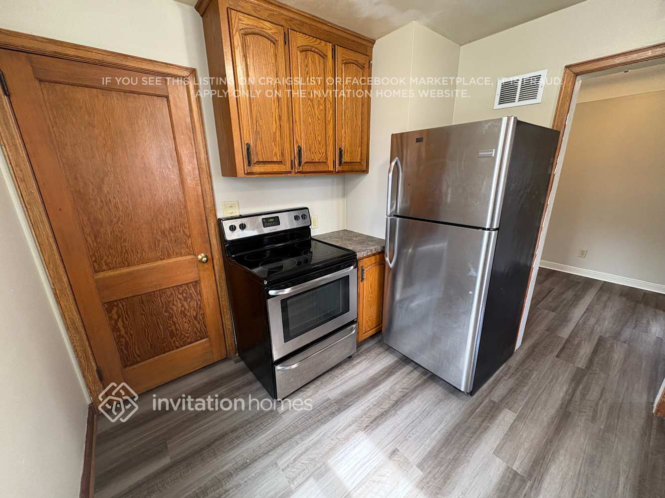 Building Photo - 4524 Zenith Ave N